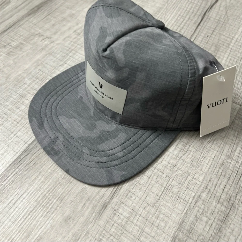 NEW VUORI Running Gray Camo Hat